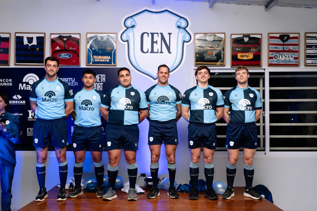Presentación de la nueva indumentaria de Rugby CEN